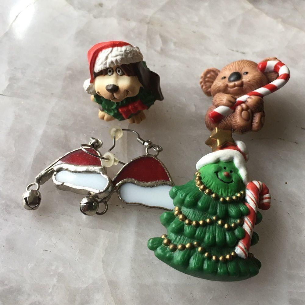 CUTE CHRISTMAS Earrings, 2 Pins & a Puppy!